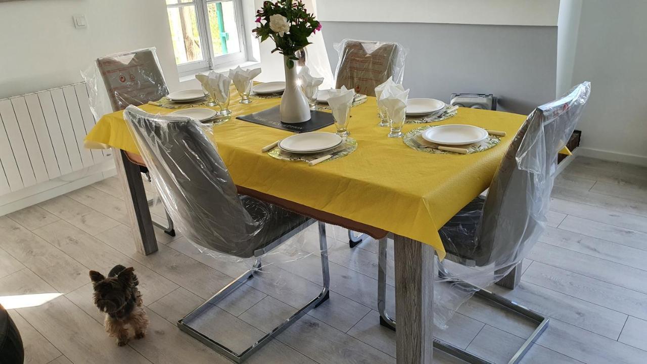 Grande Maison Avec Jardin, Animaux,Au Calme Yviers Bagian luar foto